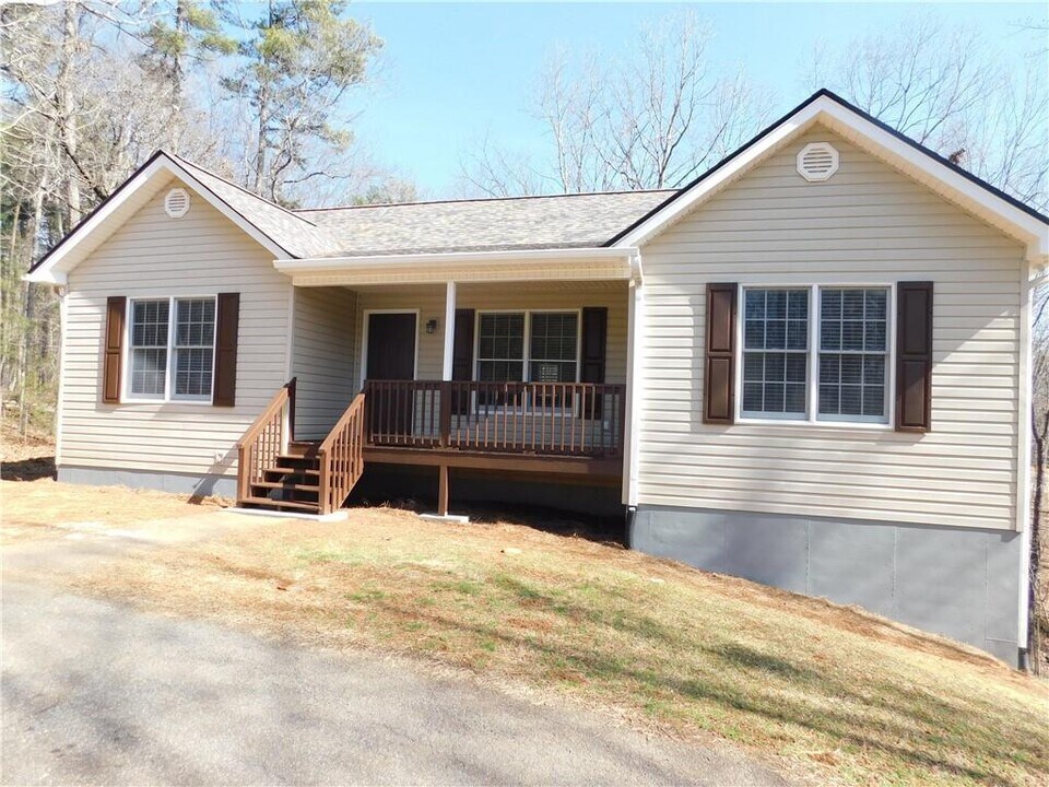 69 Blue Ridge Overlook Dr in Dahlonega, GA - Building Photo