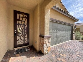 122 Scarlett View Ave in North Las Vegas, NV - Building Photo - Building Photo