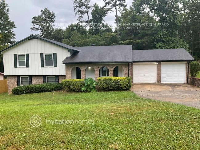 property at 3890 Benchmark Dr