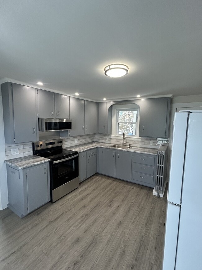 14 Summer St, Unit 2