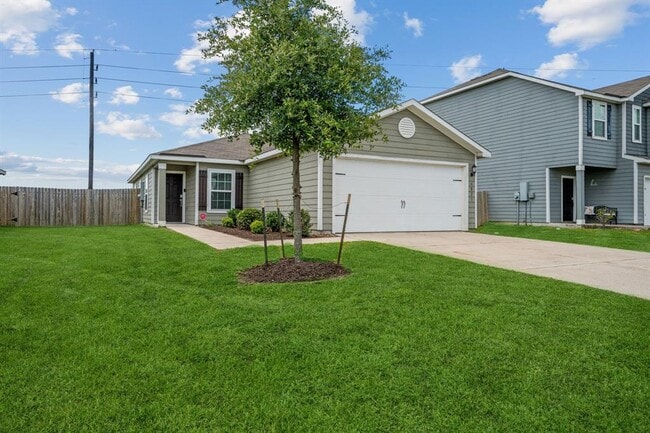 6023 Treasure Cove Rd in Baytown, TX - Building Photo - Building Photo
