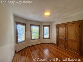 29 Frederick Ave in Medford, MA - Foto de edificio - Building Photo