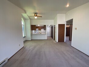 2717 Moore St in Bellingham, WA - Building Photo - Building Photo
