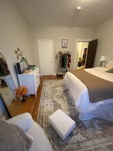 1193 Commonwealth Ave in Boston, MA - Building Photo - Building Photo