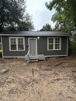 1421 Clover St in Shreveport, LA - Building Photo