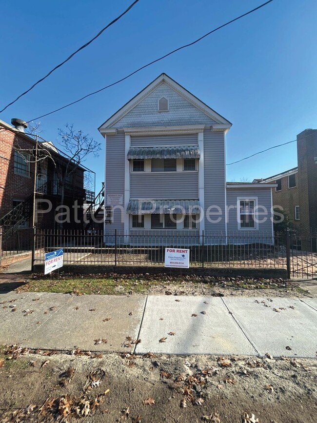 1430-1434 Gregg St