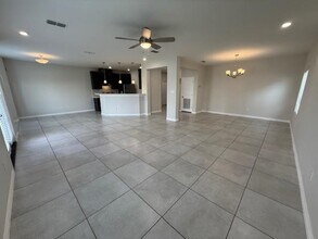1325 Chital Dr in Laredo, TX - Building Photo - Building Photo