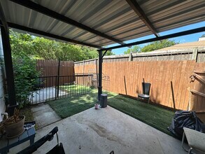 6322 Winton St in Dallas, TX - Building Photo - Building Photo