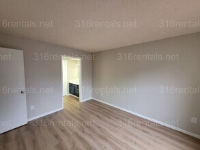 869 Nims in Wichita, KS - Building Photo - Building Photo