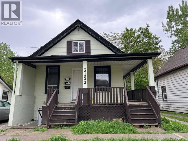 3153 Peter St