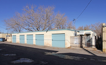 1114 Gold Ave SW in Albuquerque, NM - Foto de edificio - Building Photo