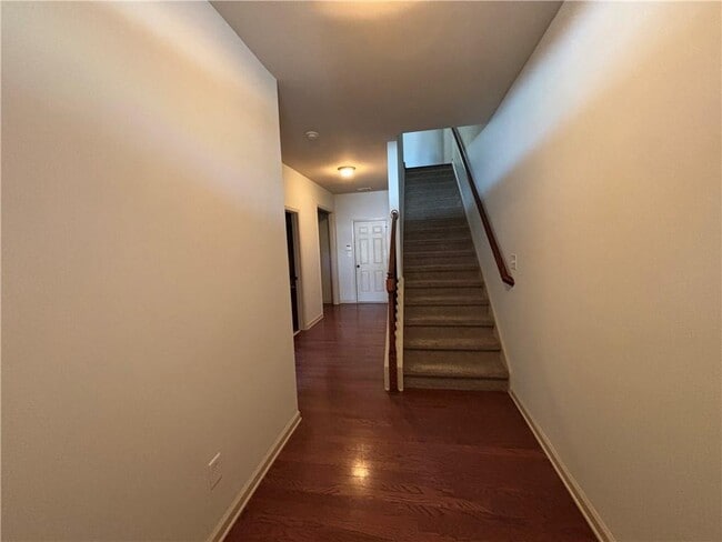 800 Village Field Ct NW in Suwanee, GA - Building Photo - Building Photo