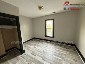 3337 N Palmer St in Milwaukee, WI - Building Photo