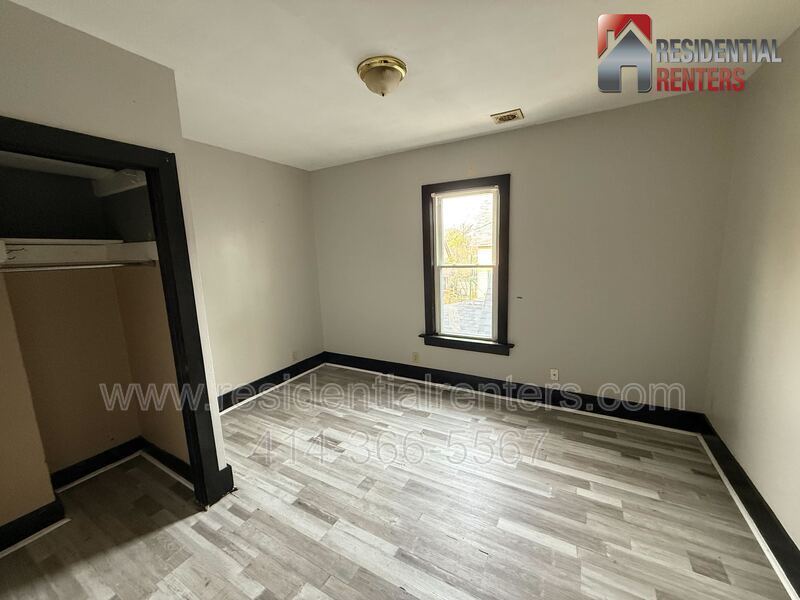 3337 N Palmer St in Milwaukee, WI - Building Photo