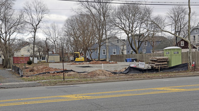 168 Central Ave in Metuchen, NJ - Building Photo - Building Photo