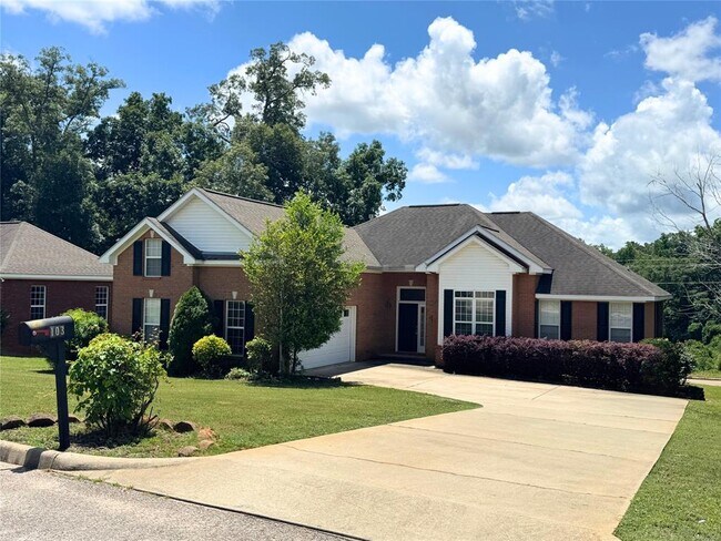 103 Pine Grove Dr in Troy, AL - Building Photo - Building Photo
