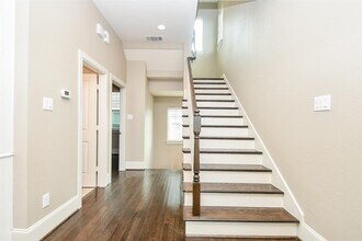 716 Nicholson St in Houston, TX - Building Photo - Building Photo