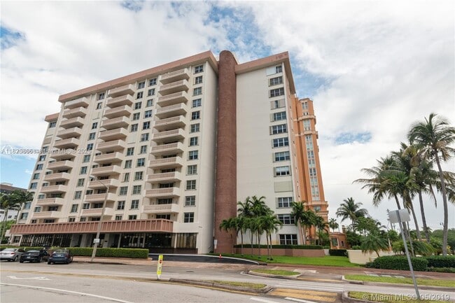 property at 625 Biltmore Way
