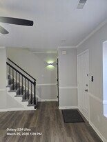 1 Penn Cir, Unit 1B in Newport News, VA - Building Photo