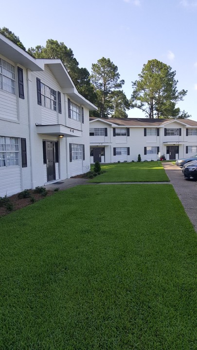 Summer Chase Apartments in Biloxi, MS - Building Photo