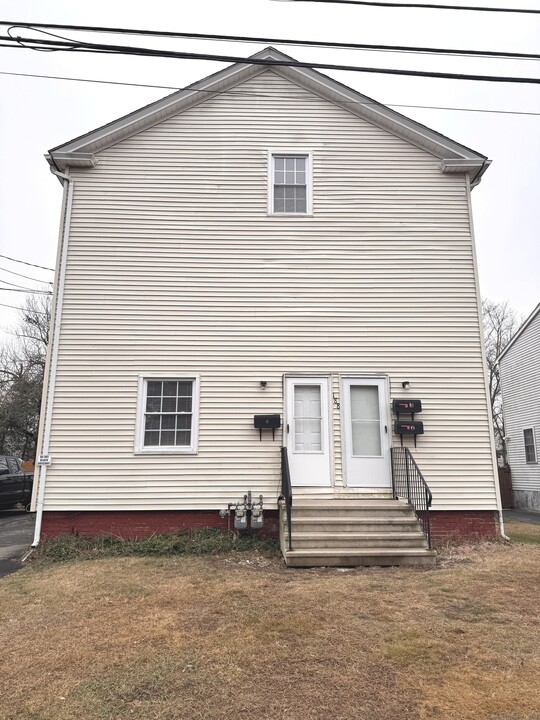 188 East St in Wallingford, CT - Building Photo