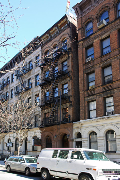 203 W 80th St in New York, NY - Foto de edificio