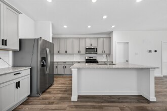 3914 Windy Whisper Dr in Brookshire, TX - Building Photo - Building Photo