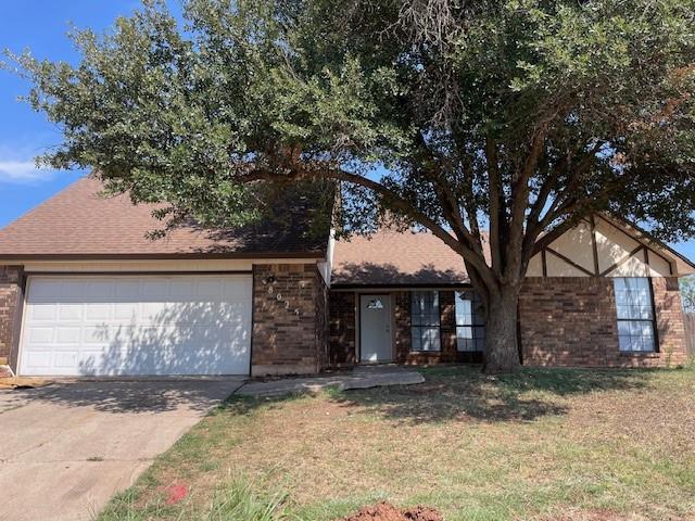 property at 8025 Bonnie Cir