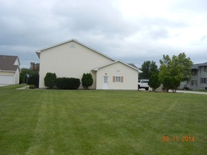 630 Double Jack St in Bourbonnais, IL - Building Photo - Building Photo