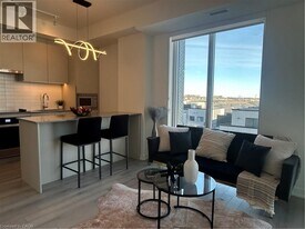 510-3079 TRAFALGAR Road in Oakville, ON - Building Photo