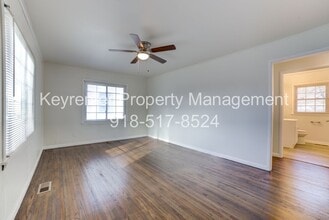 3743 W 42nd Pl in Tulsa, OK - Building Photo - Building Photo