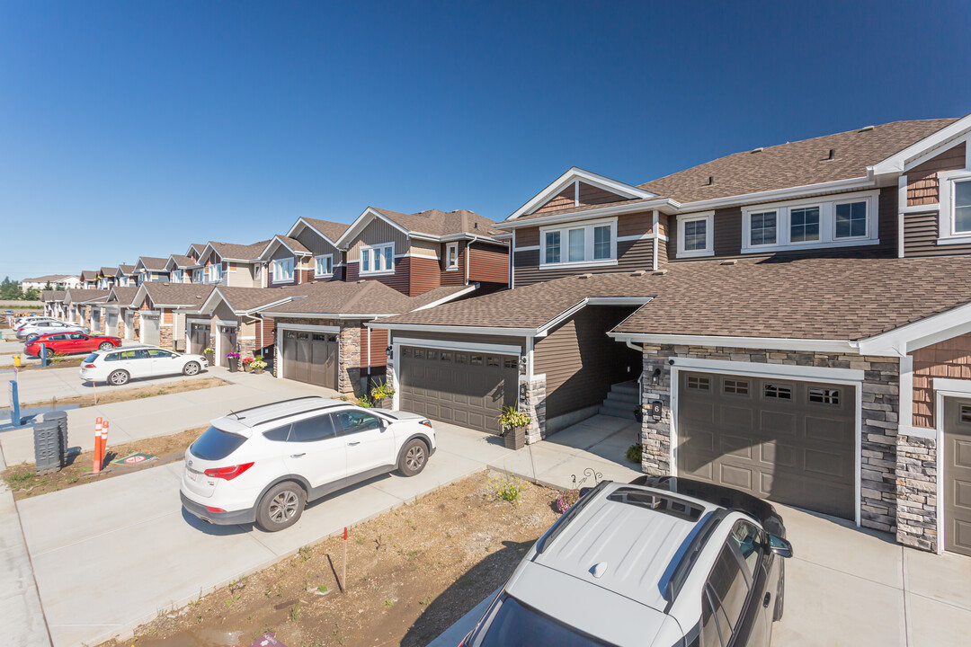 The Dartmouth Townhomes in Edmonton, AB - Building Photo