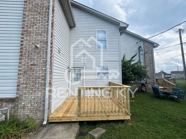 203 Peachtree Rd in Nicholasville, KY - Building Photo - Building Photo