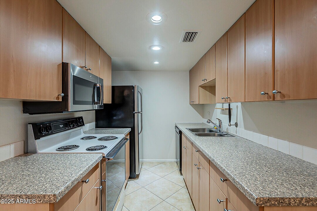 1023 N 84th Pl in Scottsdale, AZ - Building Photo