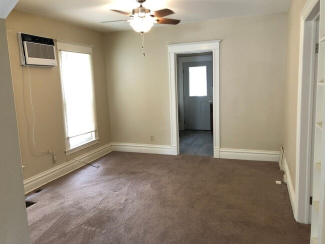 property at 614 S Clinton St