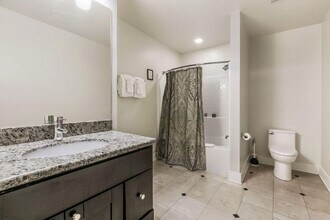 201 Magazine St in New Orleans, LA - Building Photo - Building Photo