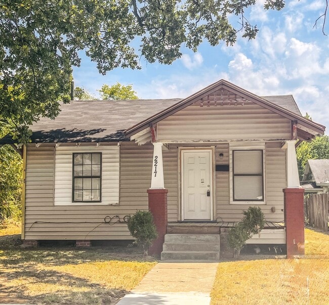 property at 2217 Virginia Ave