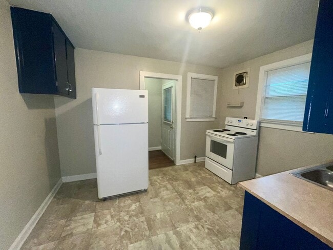 878 Greenville St in Pendleton, SC - Building Photo - Building Photo