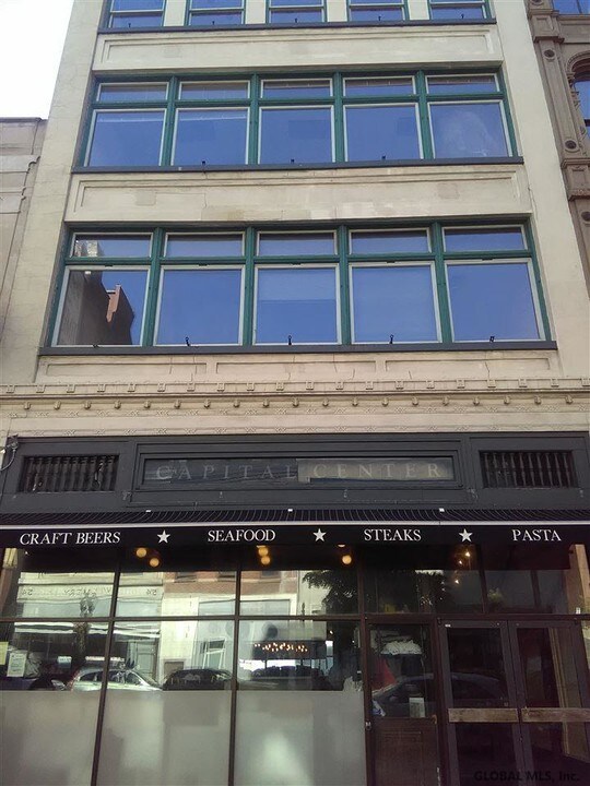 99 Pine St-Unit -Apt 204 in Albany, NY - Building Photo