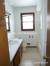 5798 Christie Ave SE in Kentwood, MI - Building Photo - Building Photo