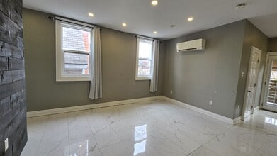 76 Burlington St E in Hamilton, ON - Building Photo - Building Photo