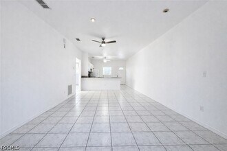 1109 SW 48th Terrace in Cape Coral, FL - Building Photo - Building Photo