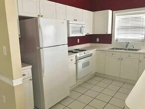 9041 Meadow Vista Rd in Charlotte, NC - Building Photo - Building Photo