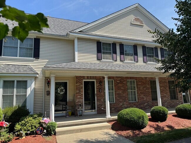 138 Main St in Westfield, MA - Building Photo - Building Photo