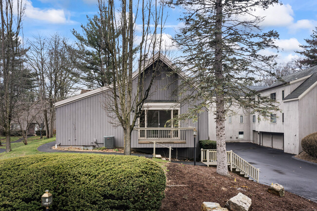 property at 36 Algonquin Ln
