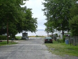 40 Virginia Ave, Unit # 2