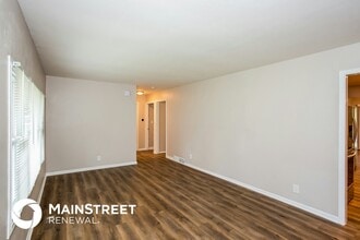2509 Butterfield Dr in Indianapolis, IN - Building Photo - Building Photo