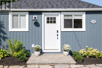 131 Maple Ave in Georgina, ON - Building Photo - Building Photo