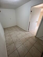 1219 El Camino Rd, Unit Apartment in Lakeland, FL - Building Photo - Building Photo
