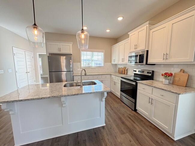 36 Grove Cir in Statesboro, GA - Building Photo - Building Photo